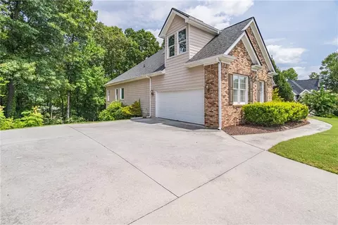 2185 Lee Patrick Dr, Dacula, GA 30019 photo 5