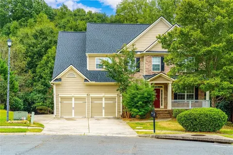 2440 Sahale Falls Ct, Braselton, GA 30517