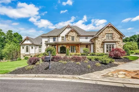 512 Founders Dr E, Alpharetta, GA 30004