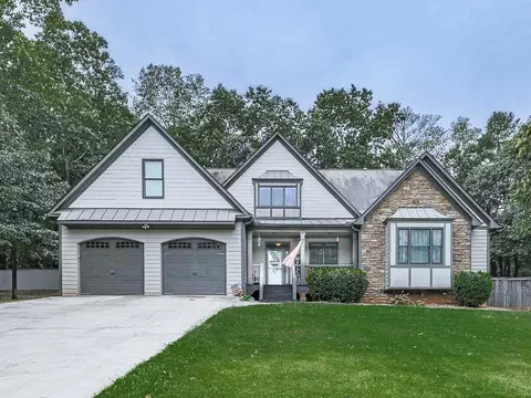 35 Copper Stem Dr, Dallas, GA 30157