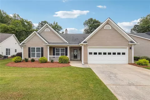 4034 Mcdowell Dr, Acworth, GA 30101
