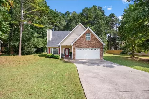 216 Stonewood Ct, Temple, GA 30179
