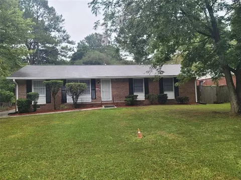 6084 Guilford Ln, College Park, GA 30349