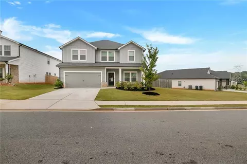 4890 Dufour Dr, Lilburn, GA 30047