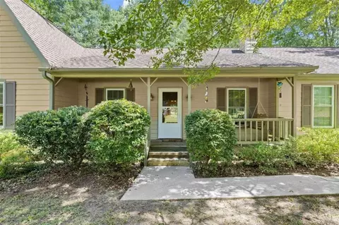 185 Pine Tree Ln, Mcdonough, GA 30252 photo 4