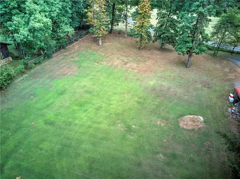 3 Roving Hills Dr SW, Cartersville, GA 30120