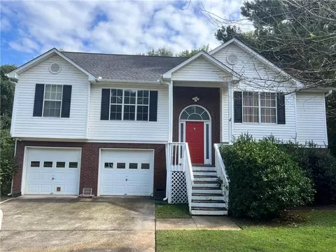 6054 Christina Ct, Bethlehem, GA 30620