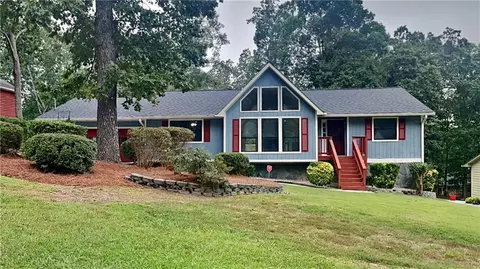 3239 Boulder Brook Dr, Lithonia, GA 30038