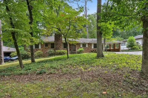 2321 Clairmont Rd NE, Atlanta, GA 30329