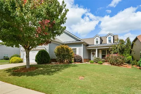 541 Appalachian Woods Dr, Canton, GA 30114