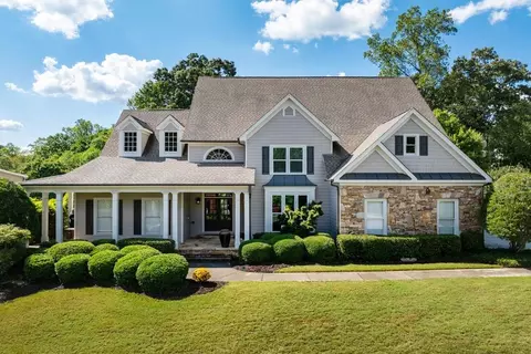 3894 Fort Trl NE, Roswell, GA 30075