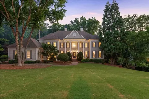 585 Glen National Dr, Milton, GA 30004