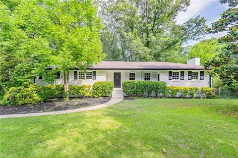 70 Suburban Dr NE, Kennesaw, GA 30144