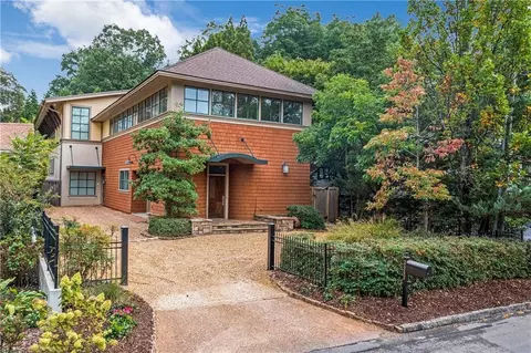2963 N Fulton Dr NE, Atlanta, GA 30305