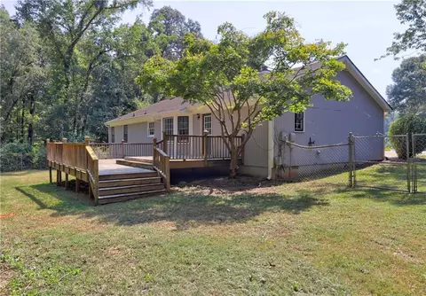 60 Oakbrook Ct, Covington, GA 30016 photo 4