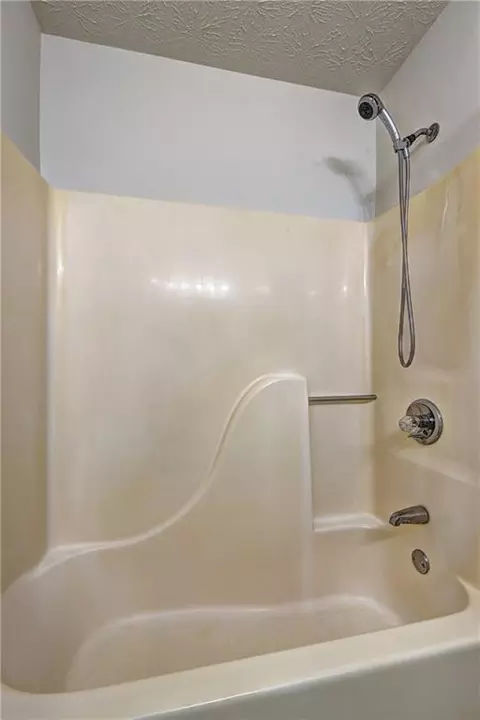 60 Oakbrook Ct, Covington, GA 30016 photo 25
