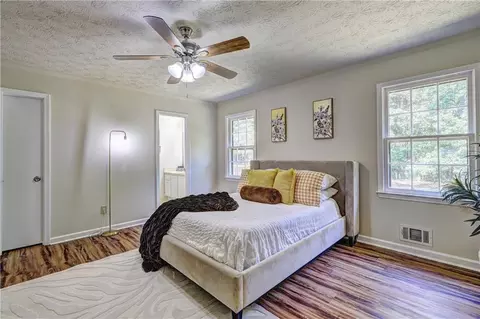 60 Oakbrook Ct, Covington, GA 30016 photo 21