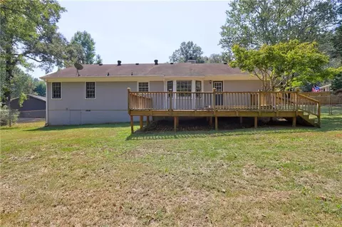 60 Oakbrook Ct, Covington, GA 30016 photo 5