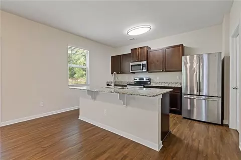 1041 Eldon Ln, Fairburn, GA 30213 photo 15