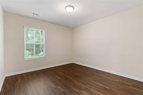 1041 Eldon Ln, Fairburn, GA 30213 photo 22
