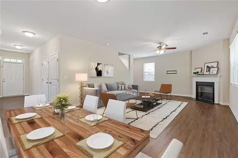 1041 Eldon Ln, Fairburn, GA 30213 photo 9