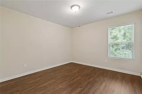 1041 Eldon Ln, Fairburn, GA 30213 photo 25
