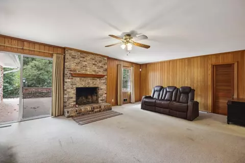3666 Embry Cir, Atlanta, GA 30341 photo 14