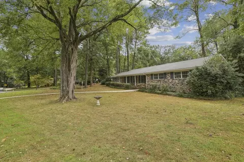 3666 Embry Cir, Atlanta, GA 30341 photo 7