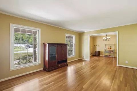 3666 Embry Cir, Atlanta, GA 30341 photo 9