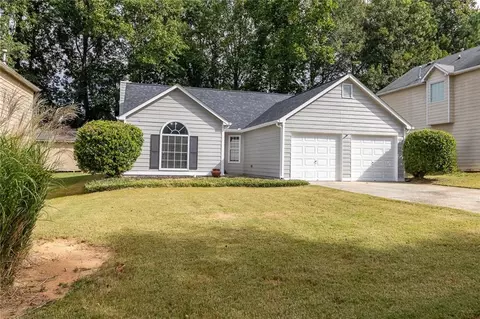 2760 Lake Park Rdg W, Acworth, GA 30101