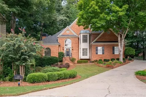 126 Ridgetree Ln, Marietta, GA 30068