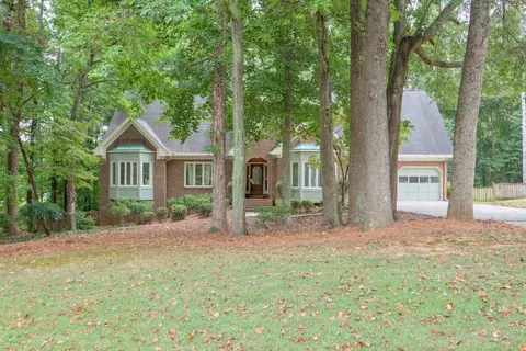219 Westwood Dr NW, Marietta, GA 30064