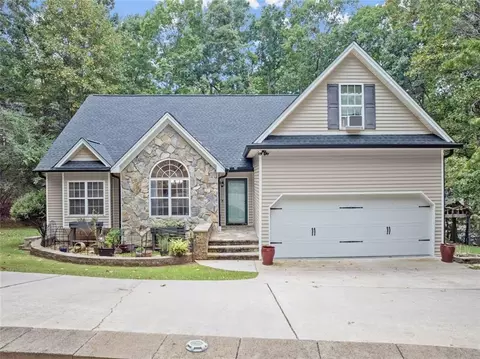 3433 Crown Dr, Gainesville, GA 30506
