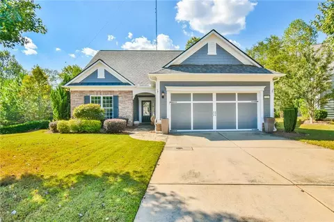 6518 Fernleaf Ct, Hoschton, GA 30548