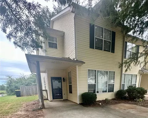 11356 Kayla Dr, Hampton, GA 30228