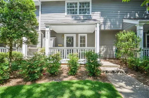 2700 Farmstead Rd SE, Smyrna, GA 30080