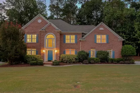 6234 Poplar Bluff Cir, Peachtree Corners, GA 30092
