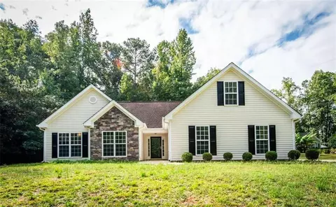 590 Carlton Rd, Palmetto, GA 30268