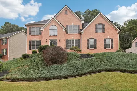 660 Braidwood Dr NW, Acworth, GA 30101
