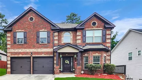 7619 Sugar Plum Ln, Lithonia, GA 30038