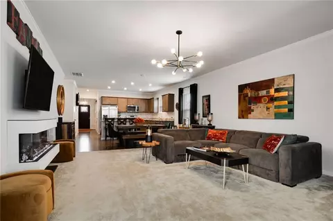 338 Village Ln, Fairburn, GA 30213