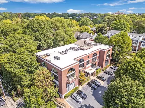 790 N Avenue Ave NE #204, Atlanta, GA 30306