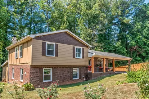4260 Melbourne Ct, Tucker, GA 30084
