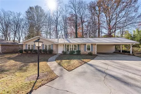 11160 Crosshaven Dr, Roswell, GA 30075