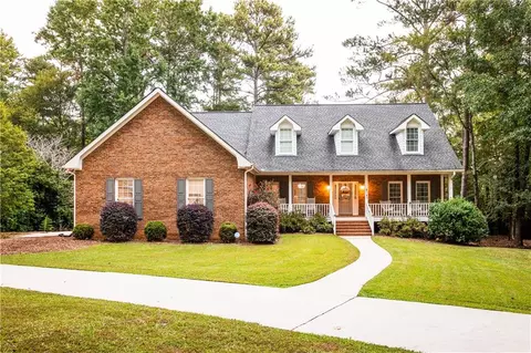 8147 Dearing St, Covington, GA 30014