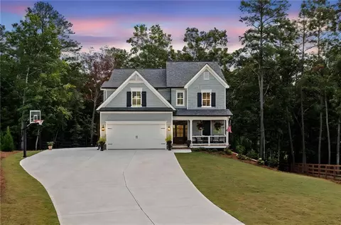 152 Spring Lake Trl, White, GA 30184