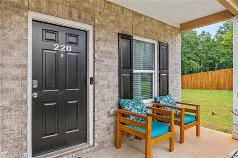 220 Triumph Trl, Covington, GA 30016 photo 6
