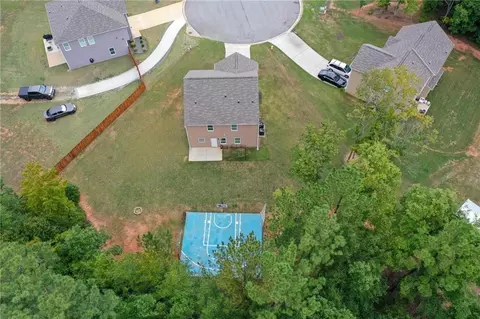 220 Triumph Trl, Covington, GA 30016 photo 2