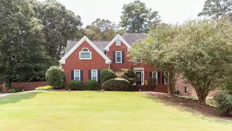 1105 Castle Pointe Ln, Grayson, GA 30017