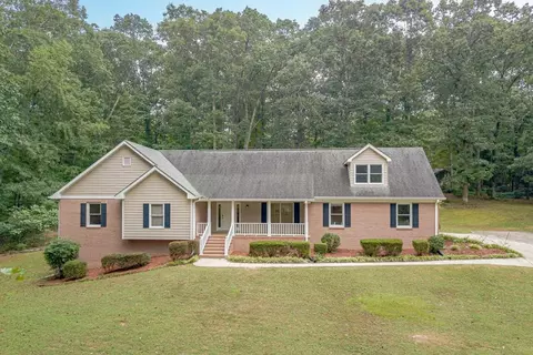 Exterior - 3750 Druids Dr SE, Conyers, GA 30013 photo 2 of 15